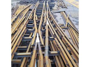 專(zhuān)業(yè)定制900/600同行道岔